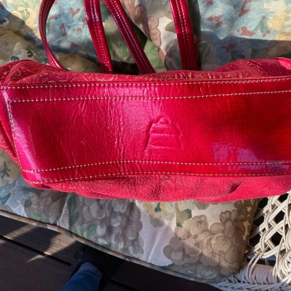 Kathy Van Zeeland shoulder bag. New w/o tags. Never used. Pink/Silver/Black/Gold - Picture 13 of 16